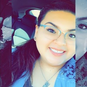 Meet your Posher, Vivian